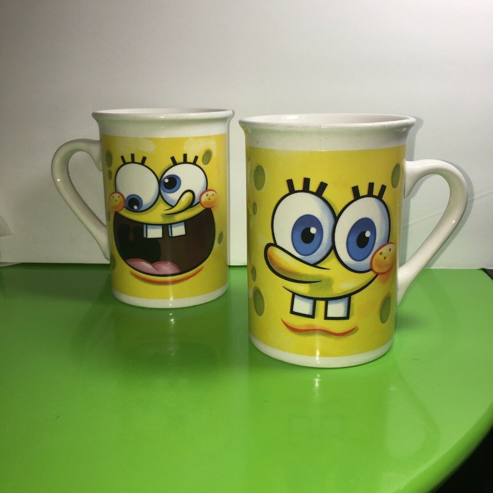 Pair of Spongebob Squarepants hot chocolate mugs